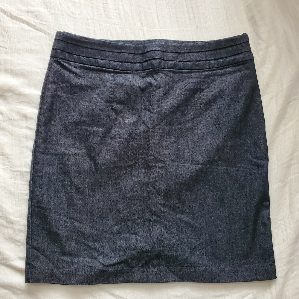 GAP Dark Blue Classic Denim Skirt Size 10